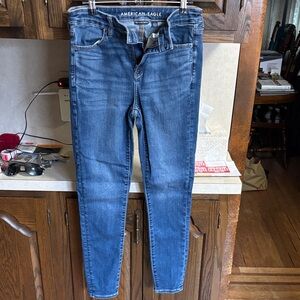 American Eagle Outfitters Women’s Dark Blue Skinny Jeans Size 8 Stretch